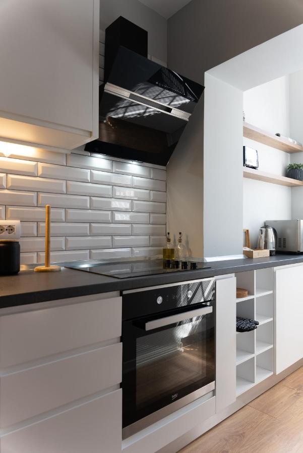 City Center Apartment Тирана Екстер'єр фото