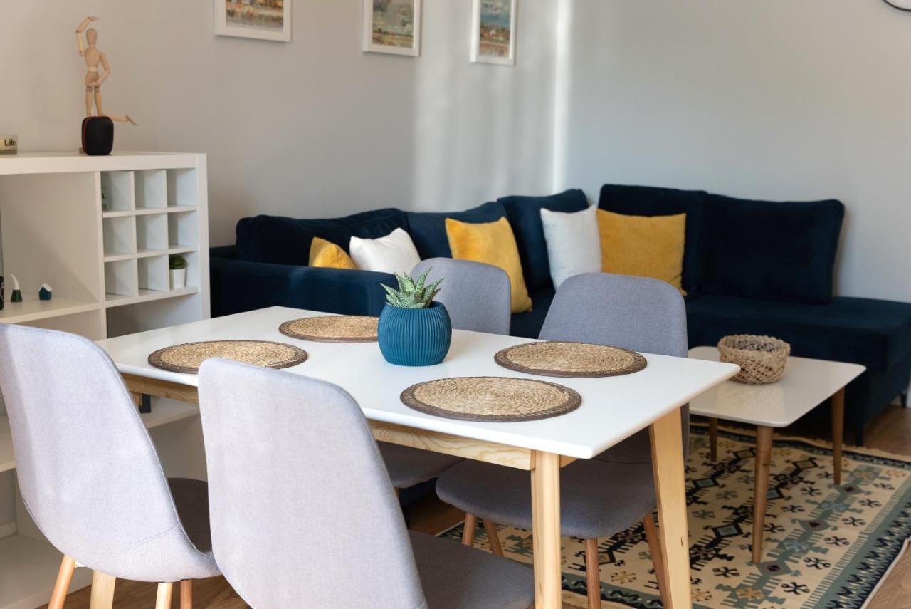 City Center Apartment Тирана Екстер'єр фото